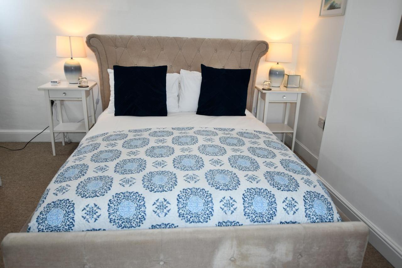 No. 98 Boutique Hotel Уеймут Екстериор снимка