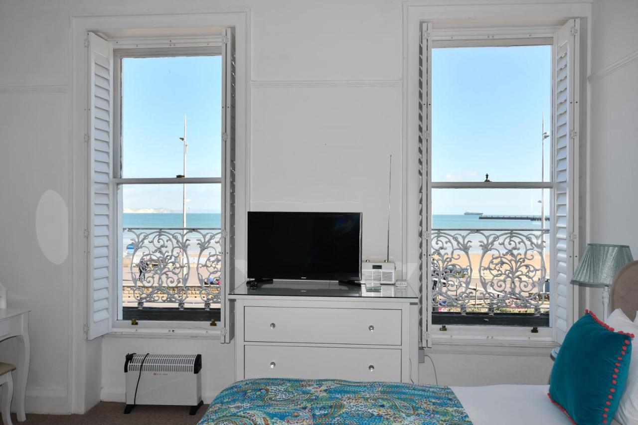 No. 98 Boutique Hotel Уеймут Екстериор снимка